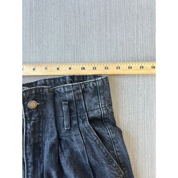 Abercrombie & Fitch Mom Jeans High Waisted Raw Hem Black 24 - Picture 6 of 8